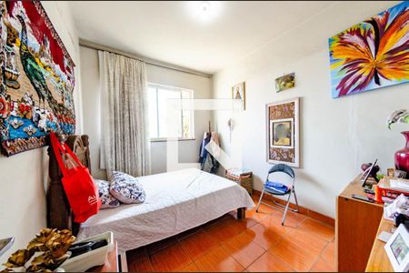 Casa à venda com 207m², 5 quartos e 4 vagas