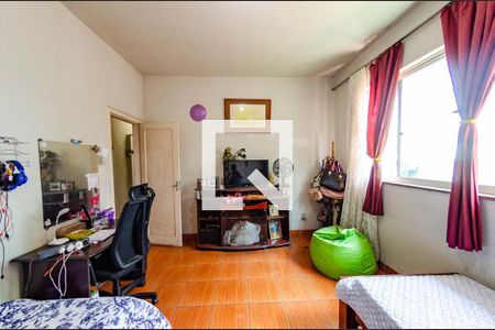 Casa à venda com 207m², 5 quartos e 4 vagas