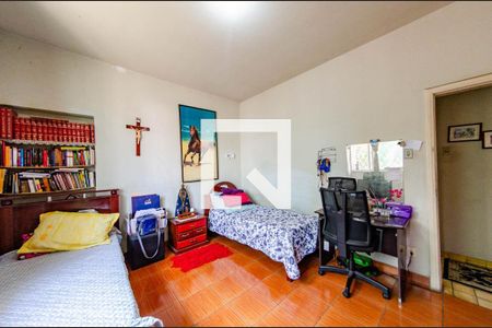 Casa à venda com 207m², 5 quartos e 4 vagas