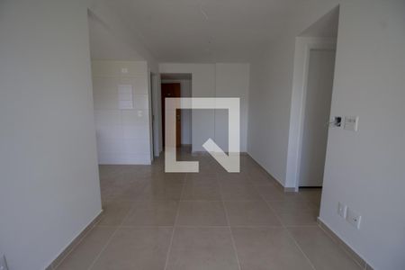 Sala de apartamento para alugar com 3 quartos, 75m² em Recreio dos Bandeirantes, Rio de Janeiro