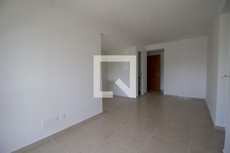Sala de apartamento para alugar com 3 quartos, 75m² em Recreio dos Bandeirantes, Rio de Janeiro
