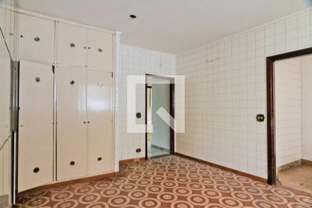 Casa à venda com 200m², 4 quartos e 5 vagas Casa à venda com 200m², 4 quartos e 5 vagasCozinha