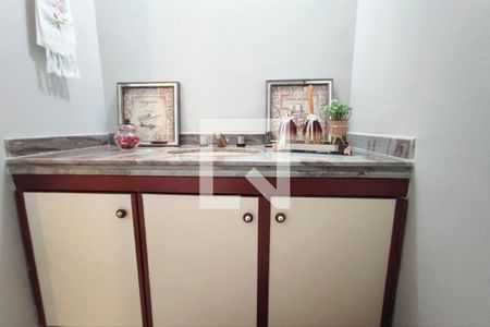 Apartamento à venda com 139m², 3 quartos e 3 vagas Apartamento à venda com 139m², 3 quartos e 3 vagasLavabo