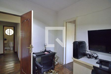 Casa à venda com 650m², 4 quartos e 3 vagas Casa à venda com 650m², 4 quartos e 3 vagasSuíte Americana