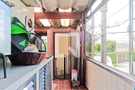 Casa à venda com 144m², 2 quartos e 2 vagas Casa à venda com 144m², 2 quartos e 2 vagasÁrea de Serviço