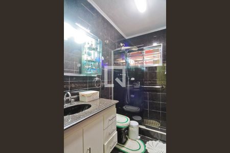 Casa à venda com 144m², 2 quartos e 2 vagas Casa à venda com 144m², 2 quartos e 2 vagasBanheiro