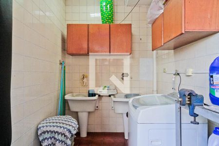 Casa à venda com 144m², 2 quartos e 2 vagas Casa à venda com 144m², 2 quartos e 2 vagasÁrea de Serviço