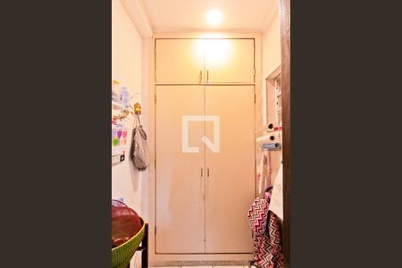 Casa à venda com 144m², 2 quartos e 2 vagas Casa à venda com 144m², 2 quartos e 2 vagasCozinha