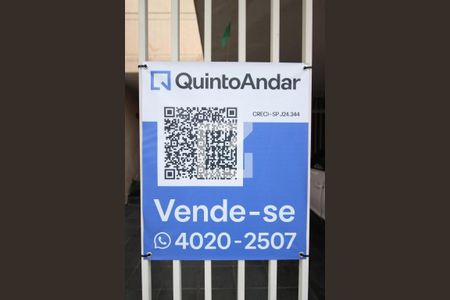 Casa à venda com 170m², 3 quartos e 2 vagasFachada