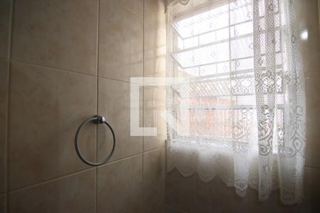 Casa à venda com 170m², 3 quartos e 2 vagasBanheiro da Suíte 2