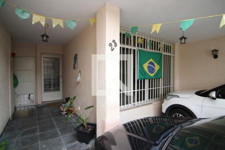 Casa à venda com 170m², 3 quartos e 2 vagasGaragem