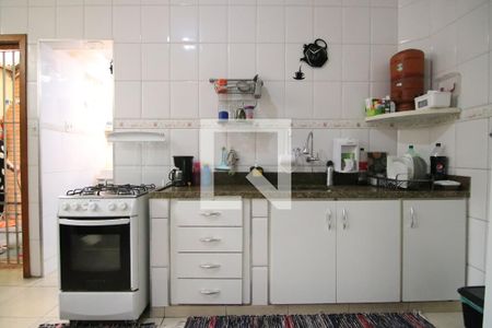 Casa à venda com 170m², 3 quartos e 2 vagasCozinha