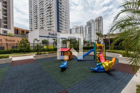 Apartamento à venda com 96m², 3 quartos e 3 vagasÁrea Comum - Playground