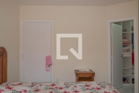 Casa à venda com 229m², 4 quartos e 4 vagas Casa à venda com 229m², 4 quartos e 4 vagasSuíte 2