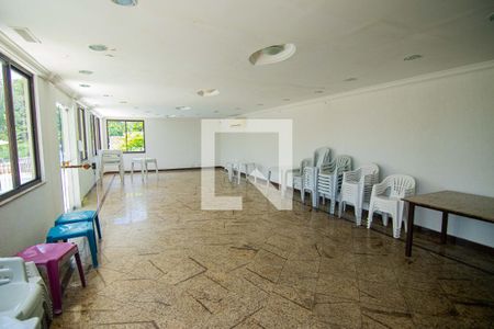 Apartamento à venda com 57m², 2 quartos e 1 vagaÁrea comum - Salão de festas