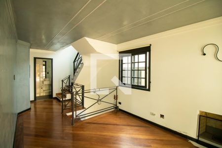 Sala de casa de condomínio para alugar com 3 quartos, 150m² em Jardim Lambreta, Cotia