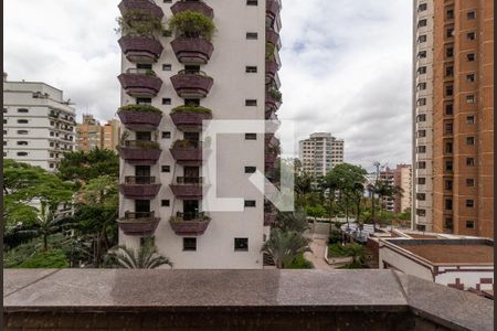 Apartamento à venda com 291m², 4 quartos e 4 vagas Apartamento à venda com 291m², 4 quartos e 4 vagasVista do Quarto de Serviço 1