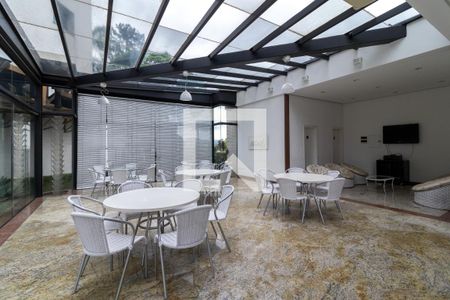 Apartamento à venda com 291m², 4 quartos e 4 vagas Apartamento à venda com 291m², 4 quartos e 4 vagasEspaço Gourmet