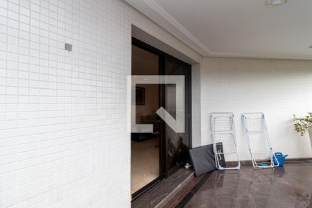 Apartamento à venda com 291m², 4 quartos e 4 vagas Apartamento à venda com 291m², 4 quartos e 4 vagasVaranda da Sala