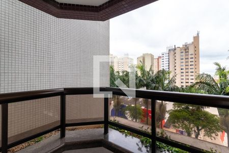 Apartamento à venda com 291m², 4 quartos e 4 vagas Apartamento à venda com 291m², 4 quartos e 4 vagasVaranda do Escritório