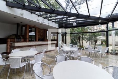 Apartamento à venda com 291m², 4 quartos e 4 vagas Apartamento à venda com 291m², 4 quartos e 4 vagasEspaço Gourmet