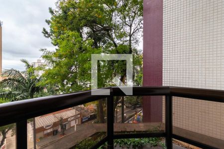 Apartamento à venda com 291m², 4 quartos e 4 vagas Apartamento à venda com 291m², 4 quartos e 4 vagasVaranda do Escritório