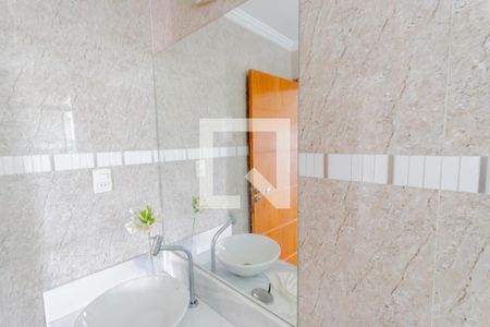Casa à venda com 360m², 3 quartos e 2 vagas Casa à venda com 360m², 3 quartos e 2 vagasEspelho