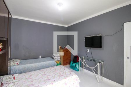 Casa à venda com 320m², 4 quartos e 2 vagas Casa à venda com 320m², 4 quartos e 2 vagasQuarto 3