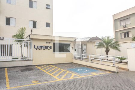 Apartamento à venda com 72m², 2 quartos e 2 vagas Apartamento à venda com 72m², 2 quartos e 2 vagasFachada