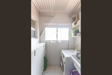 Apartamento à venda com 72m², 2 quartos e 2 vagas Apartamento à venda com 72m², 2 quartos e 2 vagasÁrea de serviço