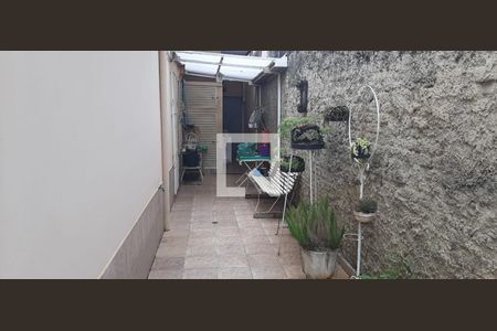 Casa à venda com 170m², 3 quartos e 2 vagas