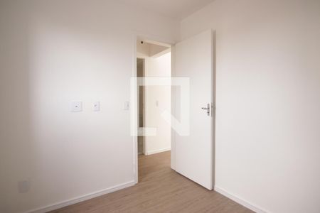 Quarto 1 de apartamento para alugar com 2 quartos, 45m² em Vila Ré, São Paulo