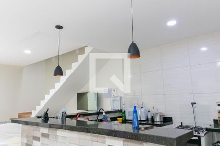 Casa à venda com 215m², 5 quartos e 1 vagaCozinha - 1º Pavimento 