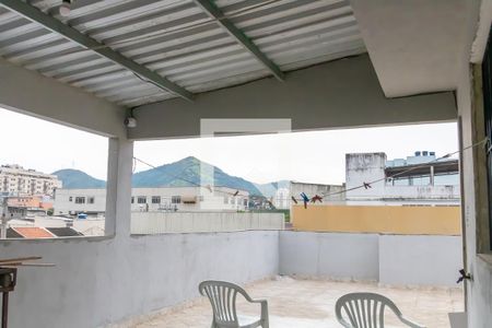 Casa à venda com 215m², 5 quartos e 1 vagaTerraço