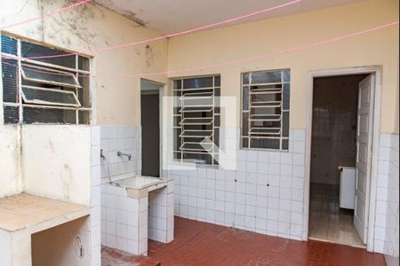 Apartamento à venda com 75m², 2 quartos e sem vagaÁrea de serviço