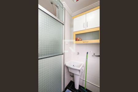 Apartamento à venda com 64m², 2 quartos e 1 vaga Apartamento à venda com 64m², 2 quartos e 1 vagaÁrea de serviço