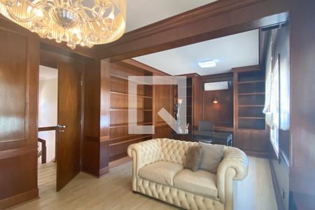 Casa de condomínio à venda com 450m², 4 quartos e 4 vagasEscritório