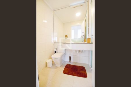 Apartamento à venda com 80m², 3 quartos e 1 vaga Apartamento à venda com 80m², 3 quartos e 1 vagaBanheiro