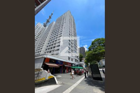 Apartamento à venda com 49m², 1 quarto e sem vaga Apartamento à venda com 49m², 1 quarto e sem vagaFachada