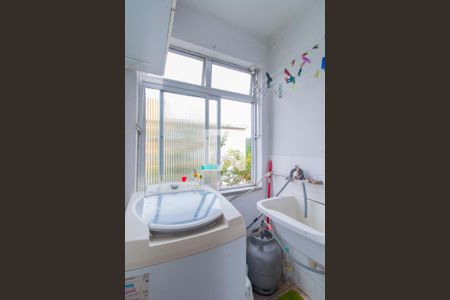 Apartamento à venda com 62m², 2 quartos e 2 vagas Apartamento à venda com 62m², 2 quartos e 2 vagasCozinha e Área de Serviço