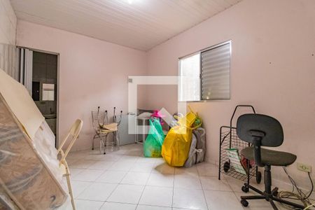 Casa à venda com 130m², 2 quartos e 1 vaga Casa à venda com 130m², 2 quartos e 1 vagaQuarto - Edícula