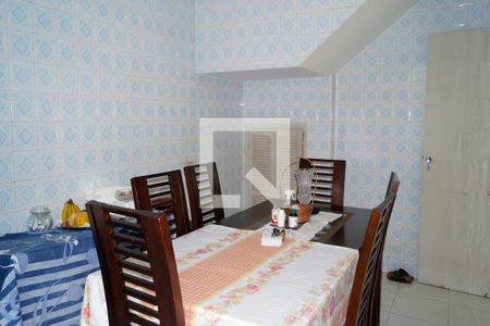 Casa à venda com 125m², 3 quartos e 4 vagas Casa à venda com 125m², 3 quartos e 4 vagasCopa