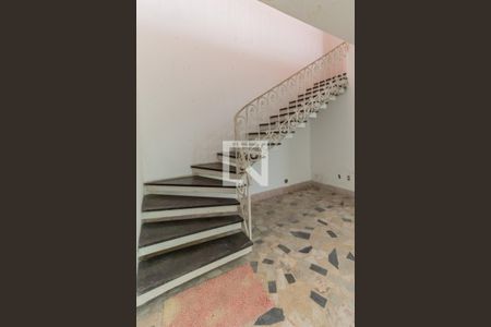 Casa à venda com 407m², 5 quartos e 4 vagas Casa à venda com 407m², 5 quartos e 4 vagasSala 3