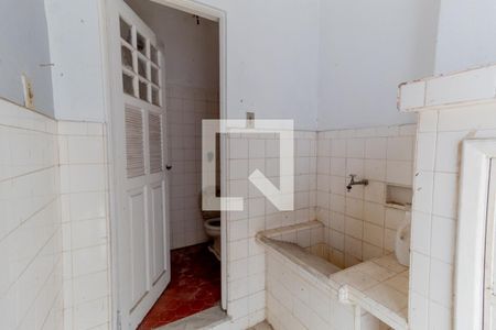 Casa à venda com 407m², 5 quartos e 4 vagas Casa à venda com 407m², 5 quartos e 4 vagasÁrea de Serviço