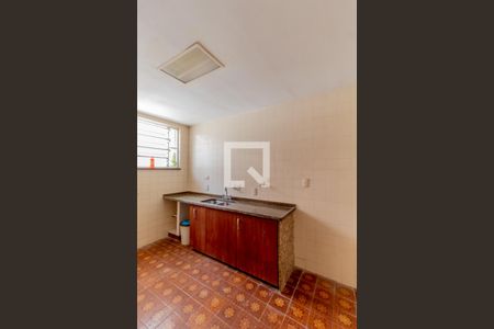 Casa à venda com 407m², 5 quartos e 4 vagas Casa à venda com 407m², 5 quartos e 4 vagasCozinha