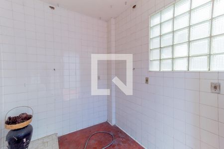 Casa à venda com 407m², 5 quartos e 4 vagas Casa à venda com 407m², 5 quartos e 4 vagasLavanderia