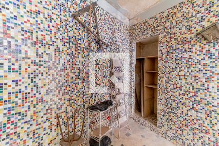 Casa à venda com 407m², 5 quartos e 4 vagas Casa à venda com 407m², 5 quartos e 4 vagasQuarto de Serviço