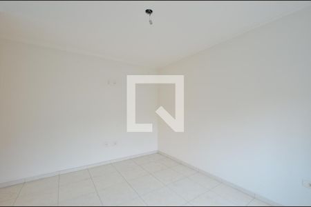 Casa à venda com 130m², 3 quartos e 2 vagasSuíte