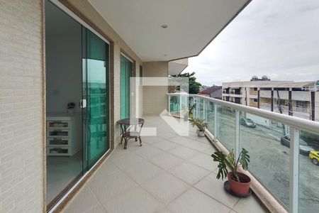 Casa à venda com 360m², 4 quartos e 4 vagasVaranda Suíte 2 e 3