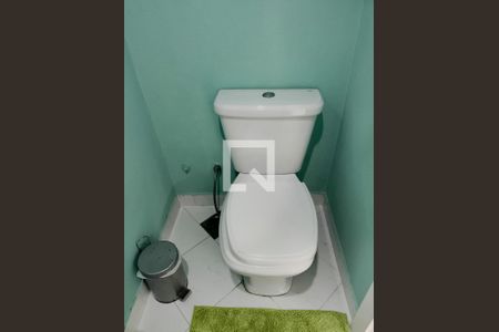 Casa à venda com 360m², 4 quartos e 4 vagasLavabo